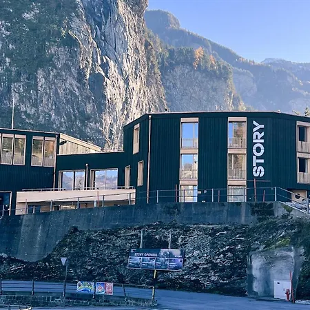 Jaktstuga Story Thusis