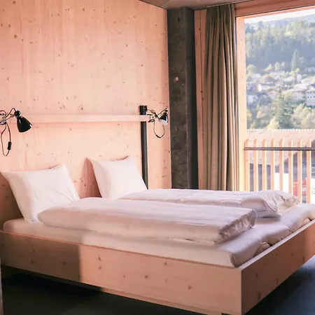 Alojamento de Turismo Selvagem Story *