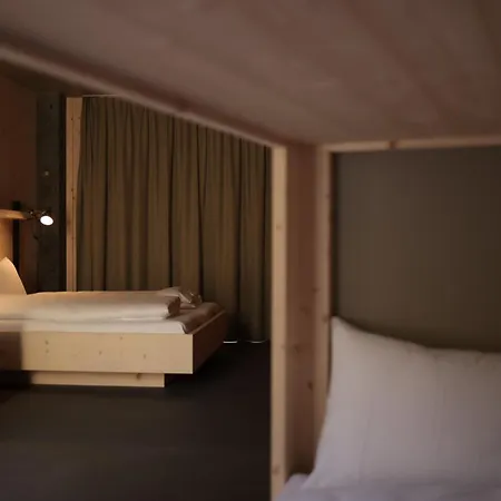 Story Lodge