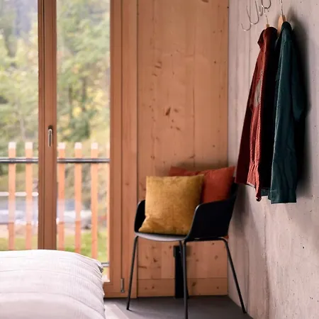 Story Lodge Thusis